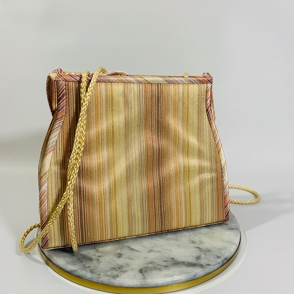 ESTE LAUDER | Vintage Beaded Clutch
